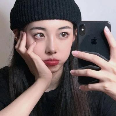 河畔的朔子
