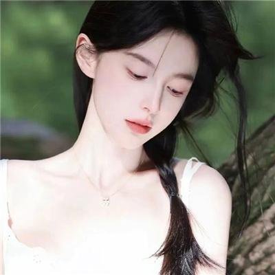 春花娇美可人儿